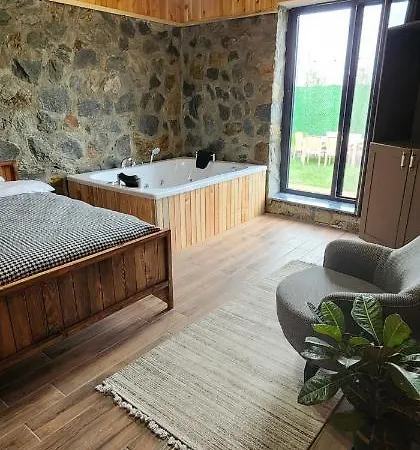 Dora Tasev Villa
